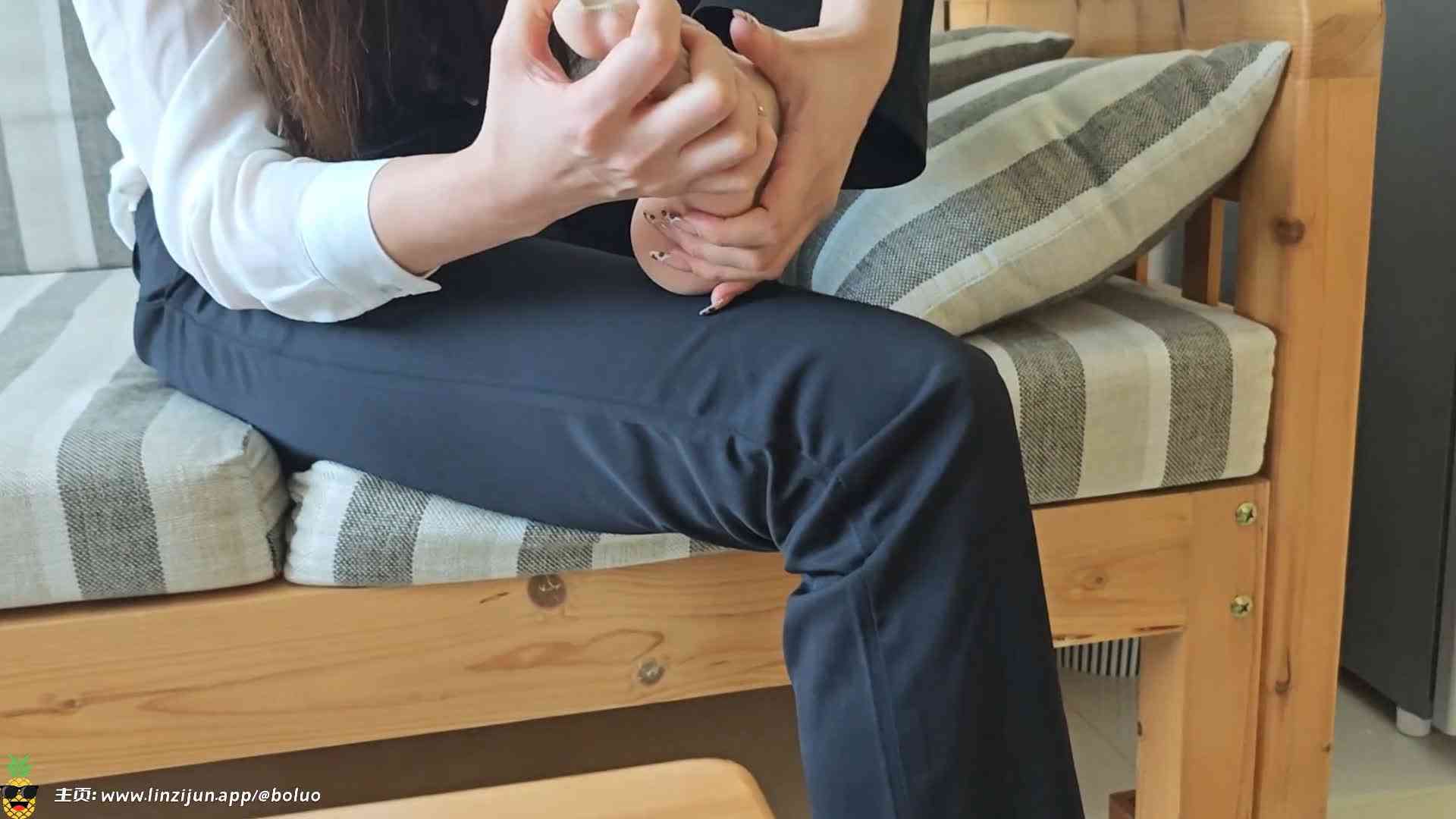 蔡老师第八集 鞋子太小.00_15_35_19.Still005.jpg 蔡老师第八集 鞋子太小.00_15_35_19.Still005.jpg