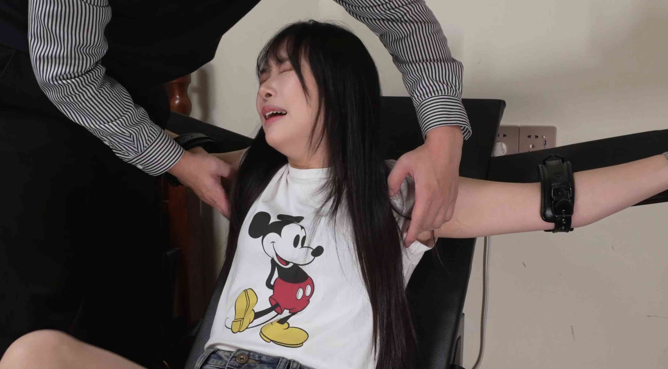 屏幕截图 2025-03-25 175843.png