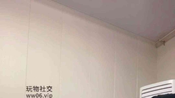 【深情】沉浸式-tian学生妹的白袜玉足
