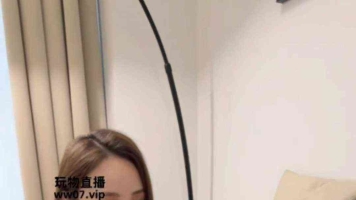 【冰冰】重磅剧情-高三学妹的长筒白袜裸足诱导家教老师